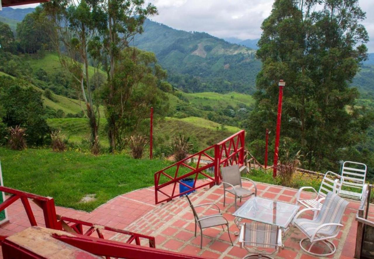 Hotel Natura Cocora 살렌토 외부 사진